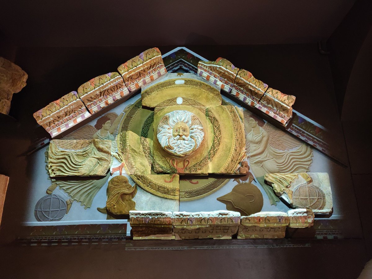 janineclarefox's tweet photo. Fabulous use of projections @RomanBathsBath to show how colourful the temple stone at Sulis Minerva once was #projectit #Archaeology #Museums #TechTuesday https://t.co/gBMOSzragh