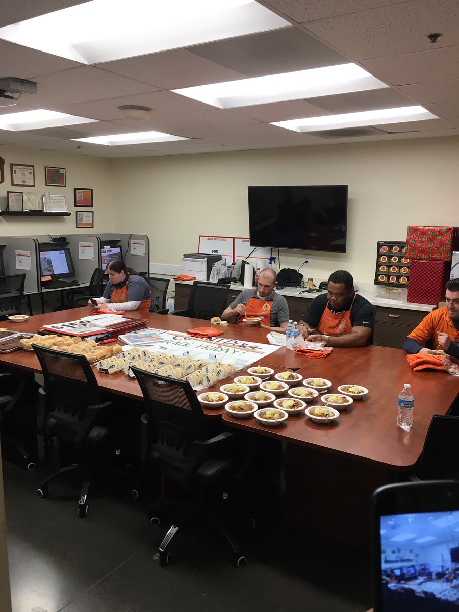 Timothy (@timothyg_hd) on Twitter photo Store Freight team at 4040 celebrating veterans last night! #service #Veterans #HappyVeteransDay #4040Night #NightMETD39 <a href="/HeathSegebergHD/">Heath Segeberg</a> <a href="/KHahmeyer/">Kaileb Hahmeyer</a> <a href="/SandyS_HD/">Sandy</a> <a href="/RLM4040/">Robert</a> Store Freight team at 4040 celebrating veterans last night! #service #Veterans #HappyVeteransDay #4040Night #NightMETD39 <a href="/HeathSegebergHD/">Heath Segeberg</a> <a href="/KHahmeyer/">Kaileb Hahmeyer</a> <a href="/SandyS_HD/">Sandy</a> <a href="/RLM4040/">Robert</a>