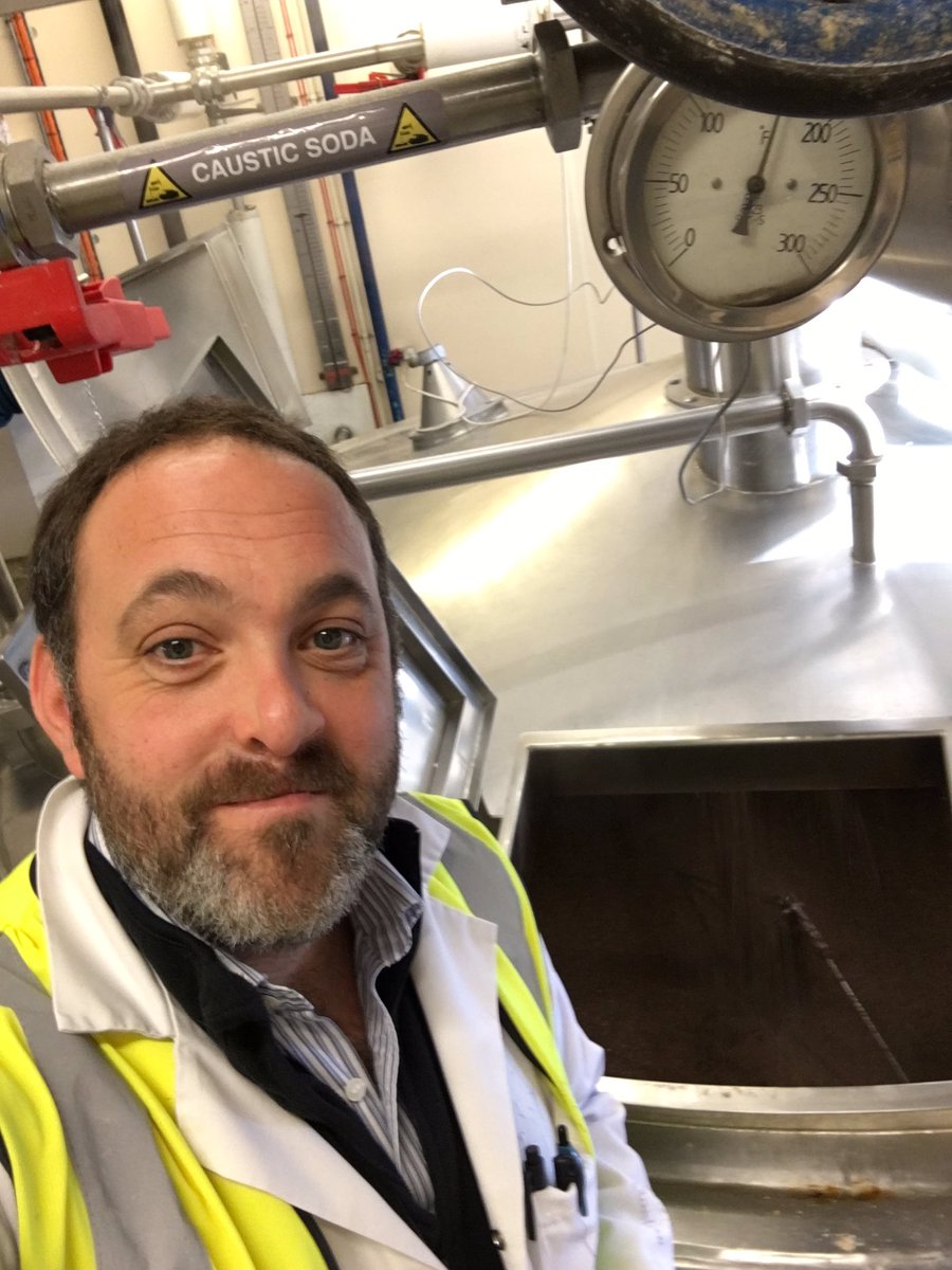 TTBrewerNick's tweet photo. Need #smellovision really for this @TimothyTaylors Poulters Porter Mash https://t.co/aKK6R4Gg14