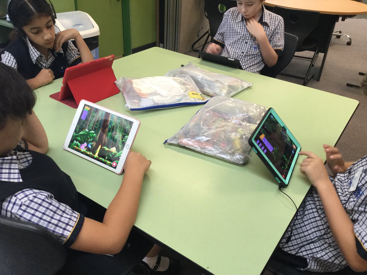 VISSDigitalTech's tweet image. Our primary students are learning how important sequencing clear instructions is when writing algorithms for computers. Before block coding with dragons on @gotynker, they wrote algorithms on how to make their own signature sandwiches with keynote. #getstartedwithcode2 @VISS_UAE