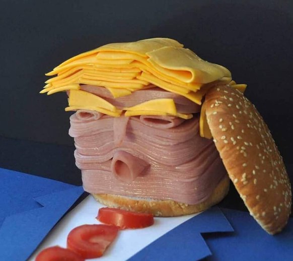 Frances_ko_'s tweet photo. #McDonald #Trump
#FakeNews #fakeburgers
#makefastfoodgreatagain https://t.co/rfwvqWS5Ht