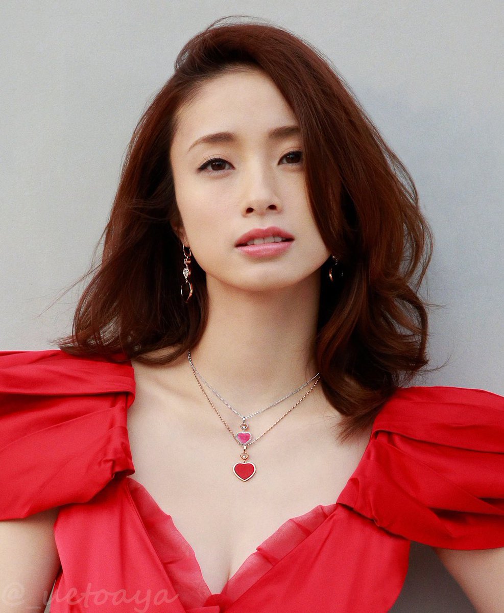 あやらー 上戸彩さん 目は口ほどに物を言う 流石は 真の役者さん エレガントな彩ちゃんの魅力溢れる4枚 上戸彩 あやらー 上戸彩さん 目は口ほどに物を言う 流石は 真の役者さん エレガントな彩ちゃんの魅力溢れる4枚 上戸彩