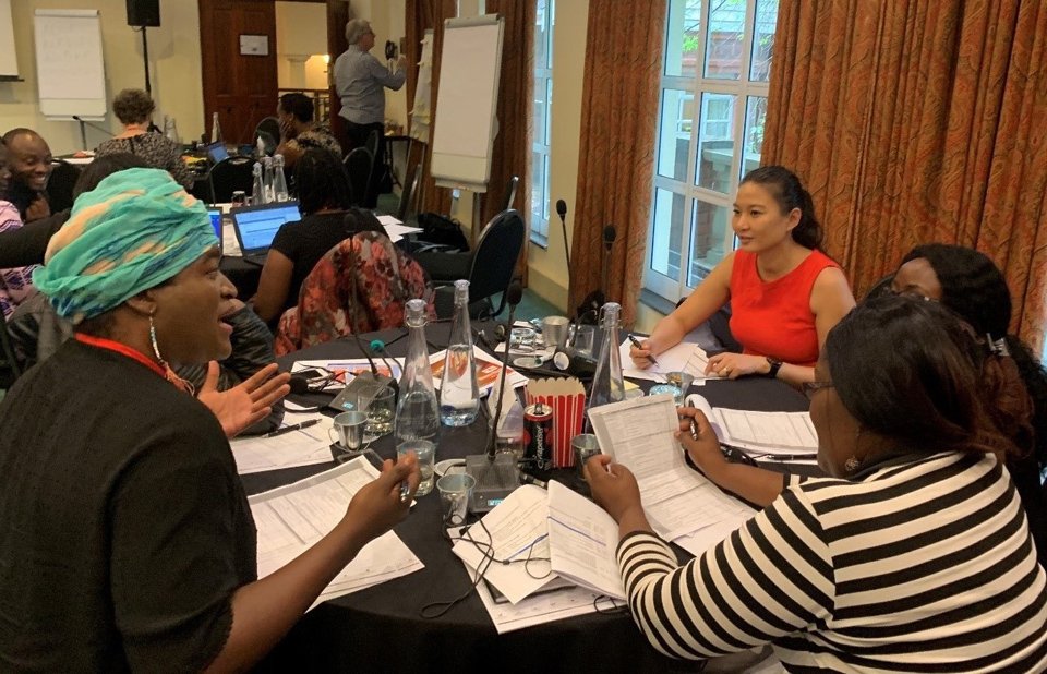 UNAIDS's tweet photo. Learning from city-level approaches to putting the HIV response on the Fast-Track: https://t.co/ZeJyvKrMLr #CitiesendingAIDS https://t.co/MpwQF7qMN5