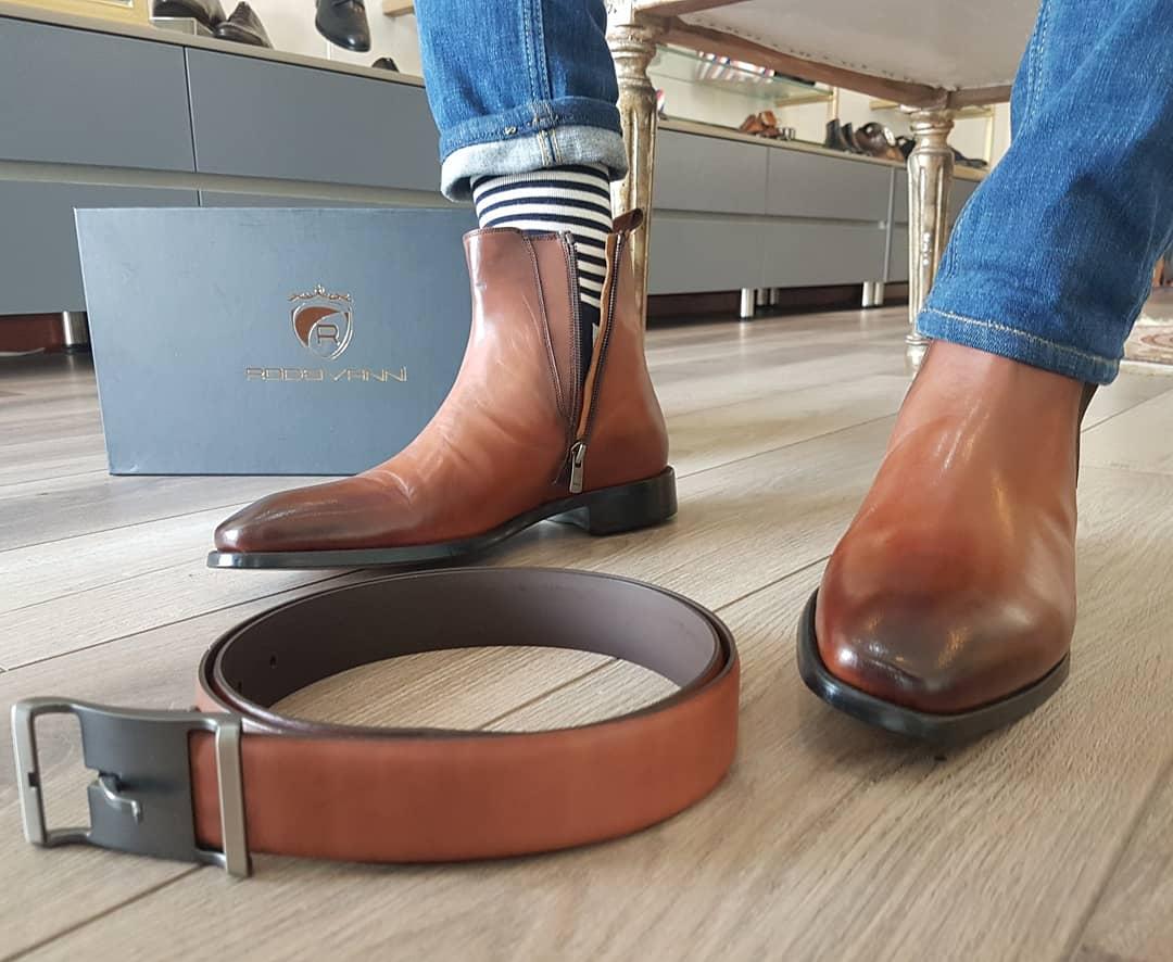 rodavanni's tweet photo. @SayEntrepreneur We are #Rodavanni. Provider of the best quality and style in mens shoes located in Morningview Shopping Centre, 100 South rd, Morningside. 0738836034 https://t.co/El27JqIIIp