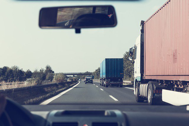 Check out our latest Blog on the impact of a no deal brexit on #UKHaulage - ow.ly/jRA250jEAwI #pinnaclebusinessfinance #smenews #smeuk #businessfinance #businessloans #financebroker #commercialbroker #sme #smefinance #nodeal #brexit #haulage #export