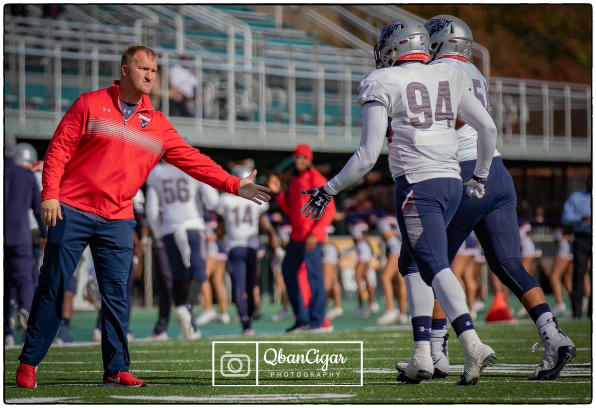 @HUBISONFOOTBALL Would like to thank @Coachkendricklo for taking our strength & conditioning program to the next level. #BeamMeUp #BisonBeef🐃