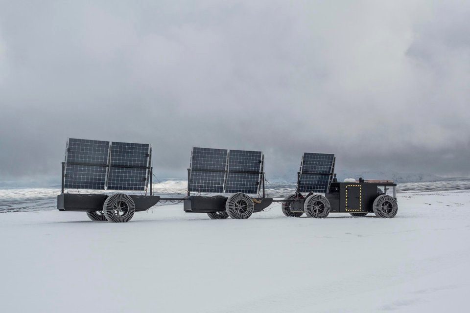 87. Ok let's GO TO THE ANTARCTIC, the most inhospitable places on earth, in an electric vehicle 3D printed out of ACTUAL GARBAGE! That's what Liesbeth and Edwin ter Velde are doing in just two weeks. Follow the Solar Voyager here:  https://www.clean2antarctica.nl/en/blog-updates 