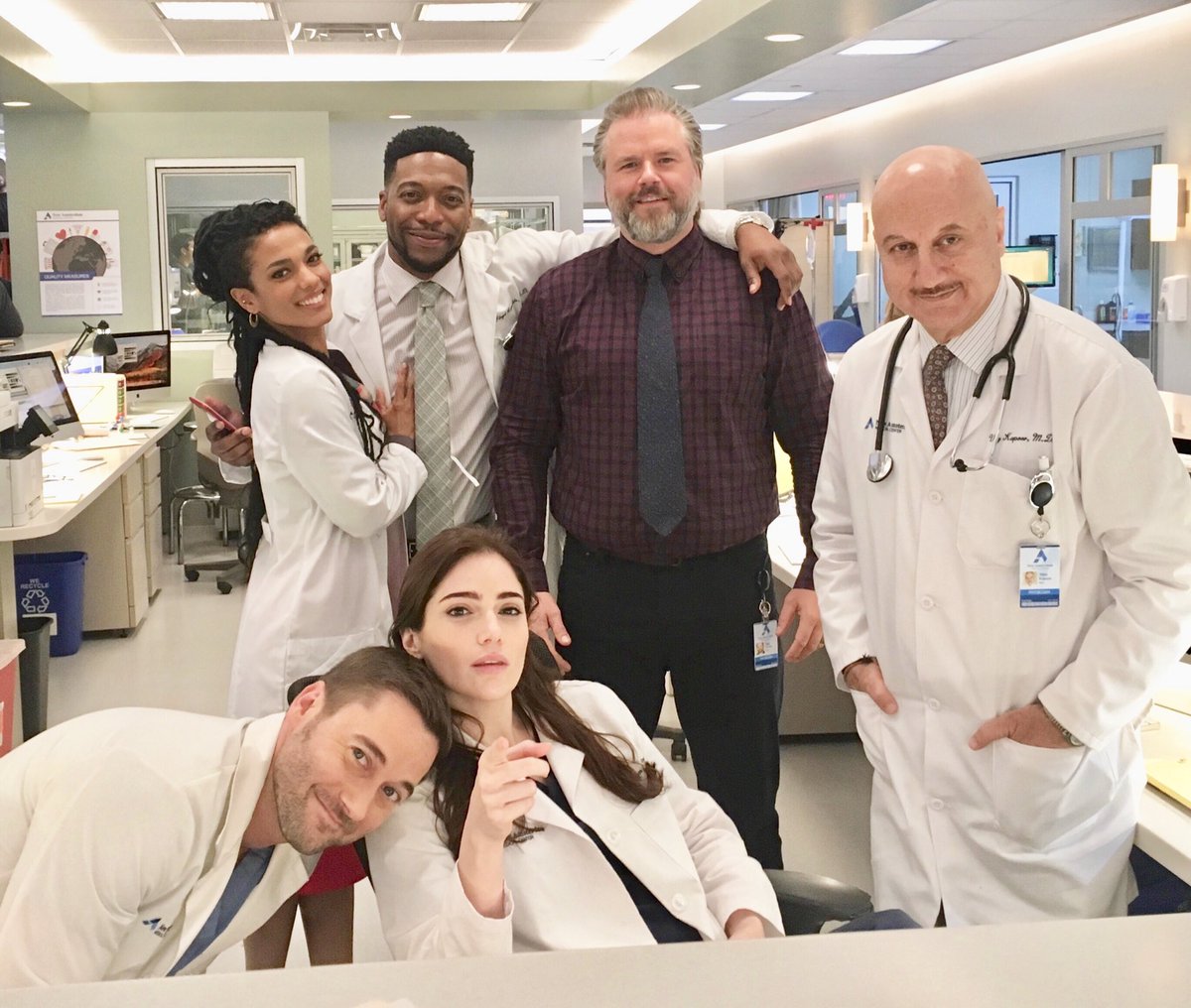 NEW AMSTERDAM team New amsterdam, Amsterdam, Tv shows