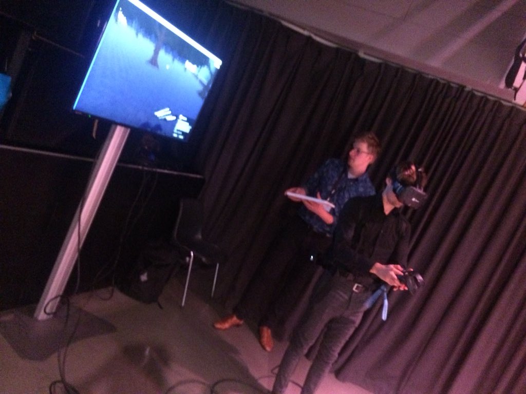 VRspel spelen tijdens <a href="/bodembreed/">Bodem Breed</a> met <a href="/TauwNL/">TAUW</a> bodem visualisatie welke werkt het best?!