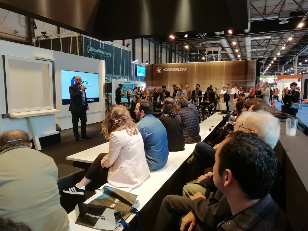 KOMMERLING_ESP's tweet image. Empieza el Fórum de Conferencias #Retokommerling y @javierbermej, gerente de profine Iberia, nos cuenta todos los secretos de esta segunda edición. #ePowerBuilding18 @Construtec_