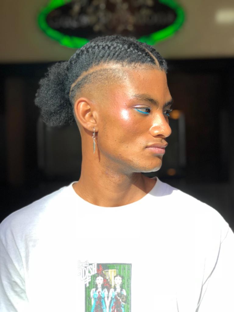 Juicetsile1's tweet photo. Happy birthday to our male Supermodel @joey_aabobe today we celebrate you and we wish you all the best things you wish for yourself https://t.co/rVx2Mo0ZP6