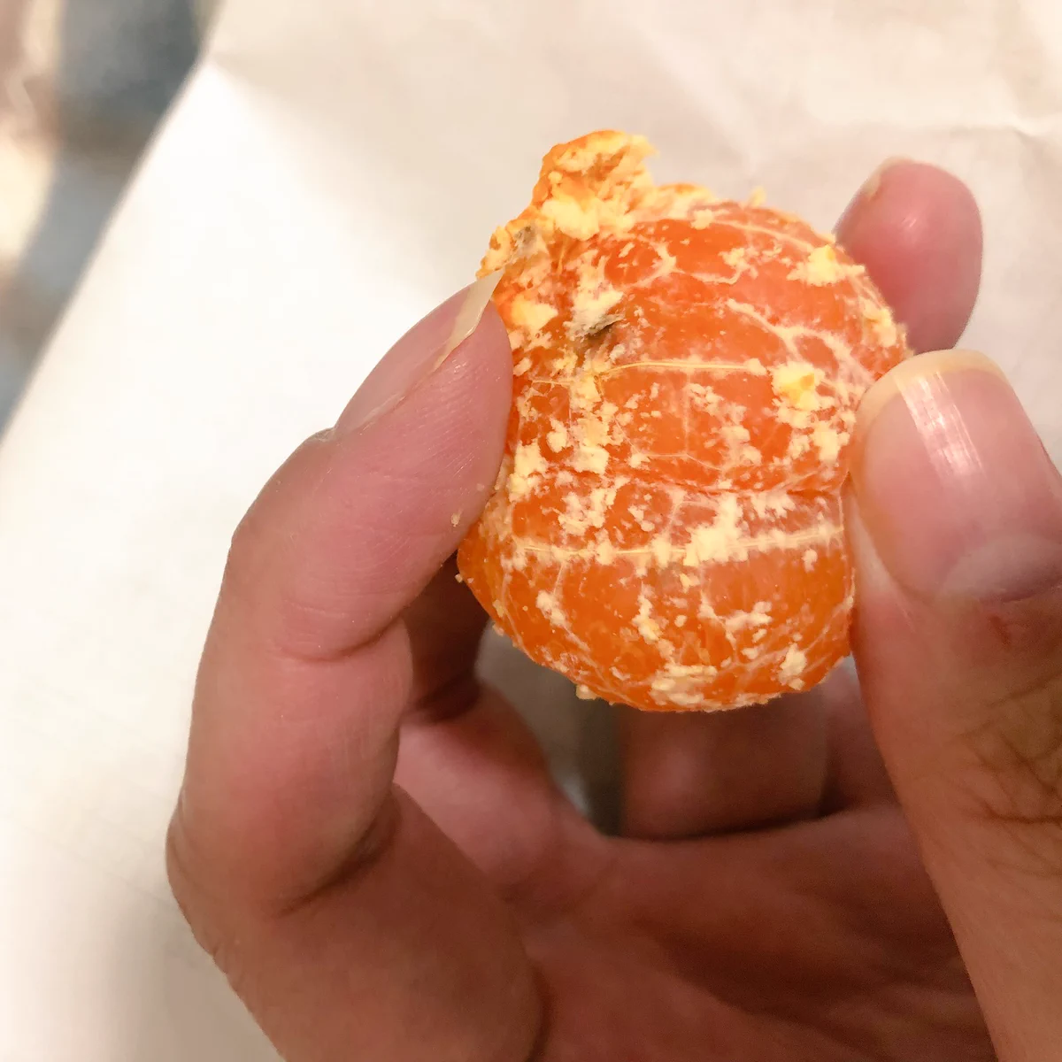 食べる時は気を付けて！！ミカンのこんな部分ww実は不味いんですって・・・