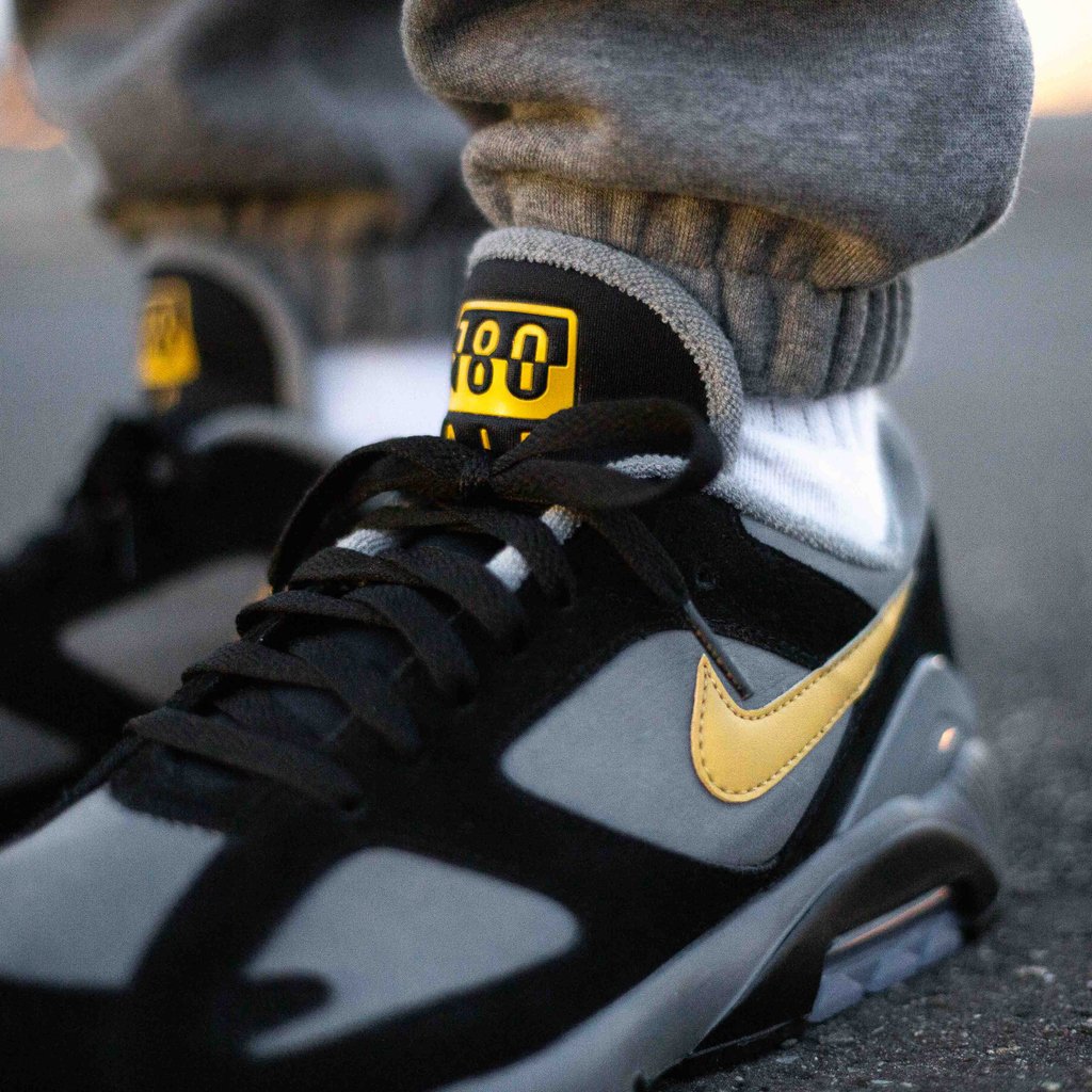 air max 180 wheat gold