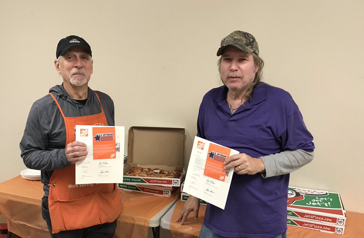 Veterans Day Recognition and Pizza. Thank you Dennis and David for kicking it off! <a href="/sheshebh/">Sheila Herron</a> <a href="/bobsaniga/">Bob Saniga</a>