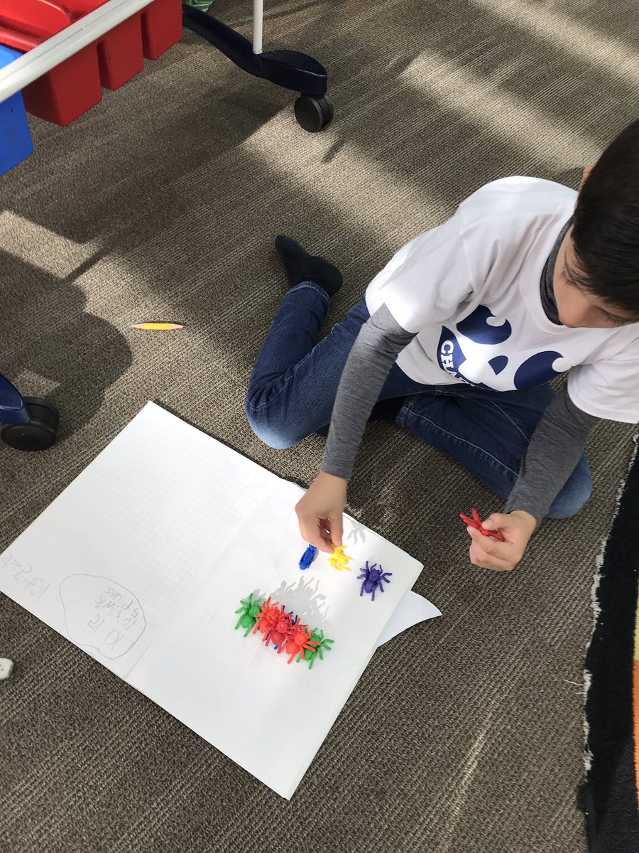katielaoshi's tweet photo. They used different tools and strategies to explain their thinking! Some used manipulatives, pictures, ten frames and words to show how they solved their problem.#3acttask #mathinquiry #mathreflection @pamcee101 https://t.co/zyB5hccrEM