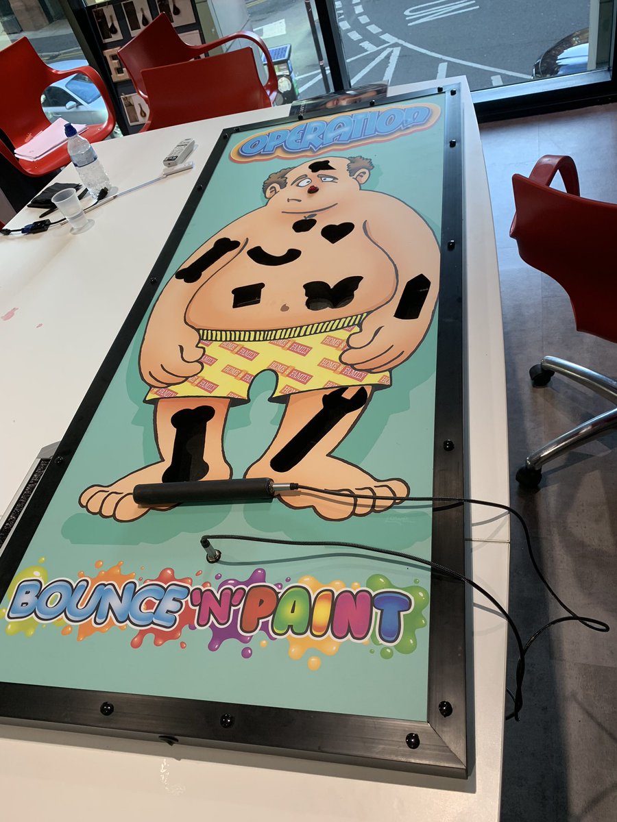 Beat the buzzer and operation are just a couple of the games we have #teambuilding #funandgames #giantoperation #giantbeatthebuzzer #canyoudoit