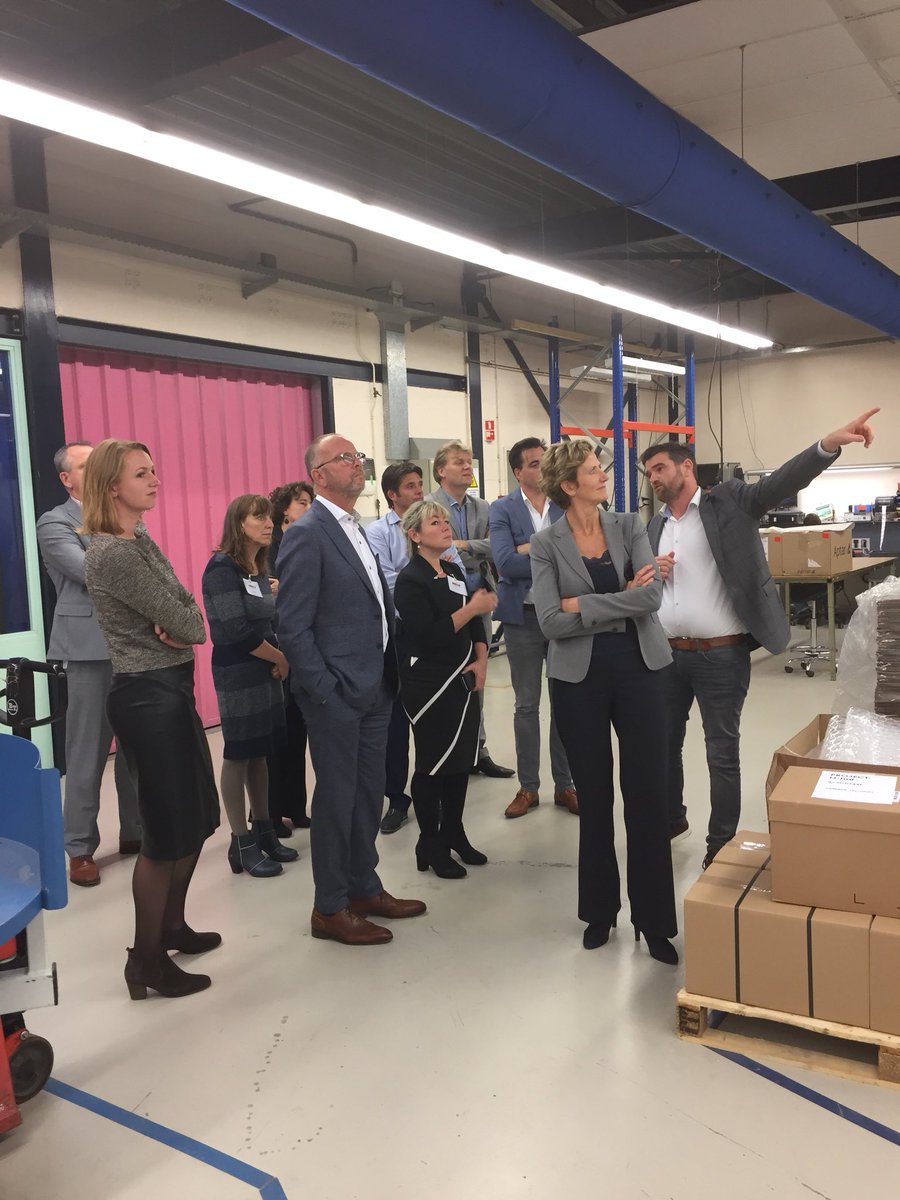 De collegevergadering van <a href="/GemZaanstad/">Gemeente Zaanstad</a> is vandaag bij Werkom in Purmerend. Daar hoort natuurlijk ook een rondleiding met veel informatie bij.