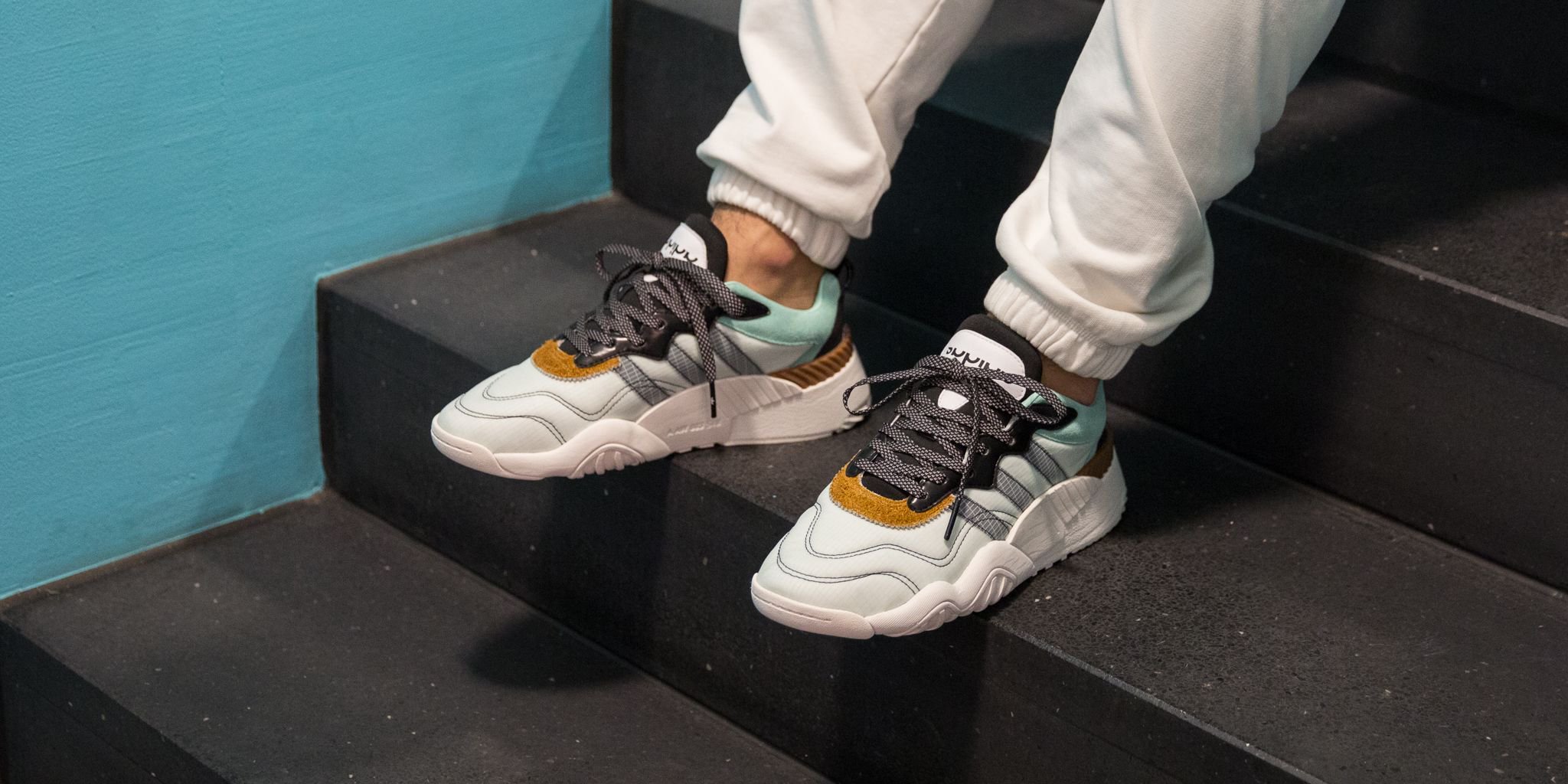 Geleend Merg knop Titolo on Twitter: "adidas Originals Turnout Trainer By Alexander Wang -  Clear Mint/Core Black/Clear Mint RELEASE : Wednesday, 14 November 2018  00:00AM CET LINK ➡️ https://t.co/2Ka4Fm3aH1 https://t.co/3Ag1hbTV7b" / X