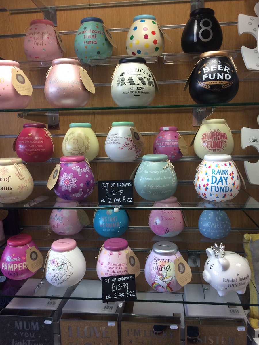 Lots of new gifts inside just in time for Christmas <a href="/XpressionsGifts/">Xpressions Gifts</a> <a href="/AroraDesignLtd/">Arora Design</a> #cardgains @CyrilService <a href="/GreetingsGifts/">Greetings</a> <a href="/Prog_Greetings/">PGBuzz.net / Progressive Greetings</a> <a href="/greetingstoday/">Greetings Today Mag</a>