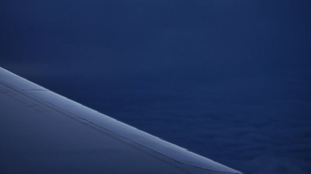 motionplaces's tweet photo. Plane Wing Dusk

#blue #plane #airplane #wing #dusk  #motionplaces #travel #royaltyfree #cinematic #contentcreator #videoproduction #4k #stockfootage https://t.co/xNki3V6bXO