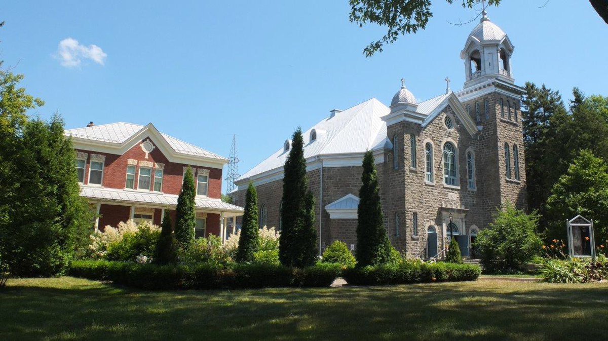 Built in 1924, the Church of Notre-Dame-de-la-Présentation ⛪ in #QC benefited greatly from #ParksCanada’s #CostSharingProgram! Learn more about how you can apply for #CostSharing funding 💻: ow.ly/Zhn130mf2Za #CDNHeritage