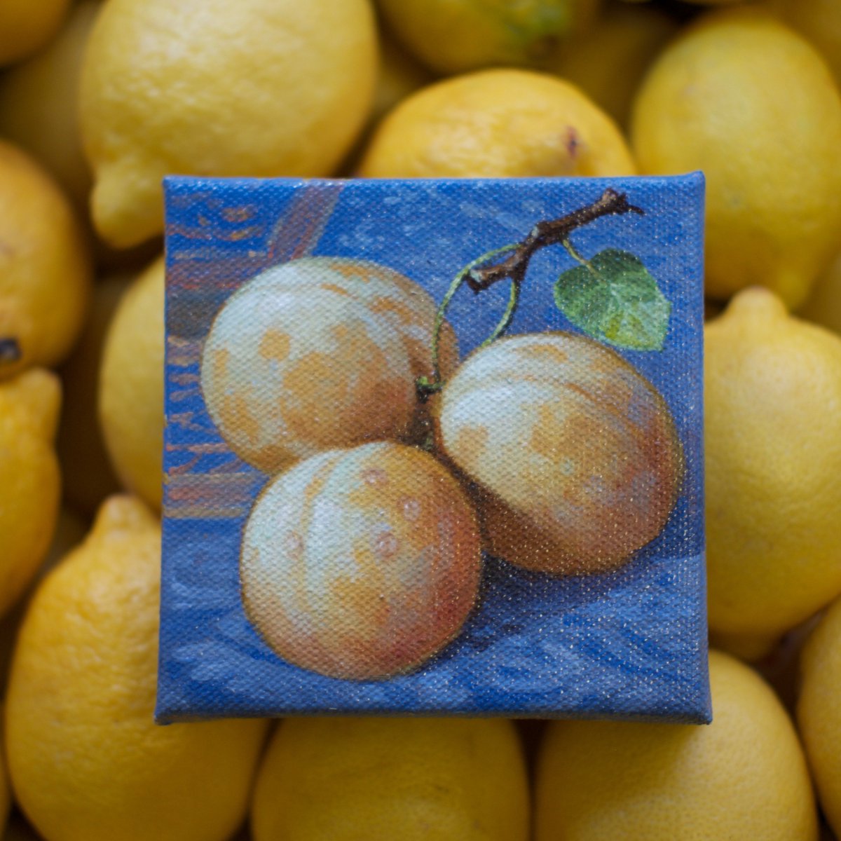 Nikolay Rizhankov is our first artist to finish selling all their mini-masterpieces today. Many more fantastic mini's still available at UGallery. Find yours before they’re gone: ugallery.com/art-collection… #giftideas #holidayseason #HolidayShopping