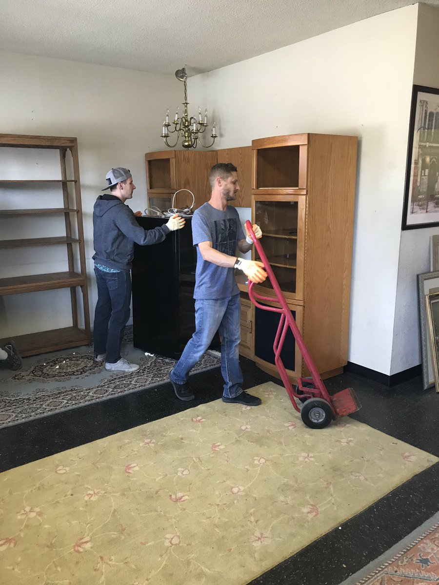 Lisa Lucero (@liza_erline) on Twitter photo 1018 leadership team giving back to our community. Serving those who serve others. #GivingBack <a href="/NotoKara/">Kara Noto</a> <a href="/JabarrBean/">Jabarr Bean</a> <a href="/AnthonyHajduk/">Anthony Hajduk</a> <a href="/steve_zeiss/">Steve Zeiss</a> <a href="/CarolSealy2/">Carol Sealy</a> <a href="/HomeDepot_1018/">Home Depot 1018</a> <a href="/MannyHomeDepot/">Manny</a> <a href="/asm_1018FQ/">Fernando</a> 1018 leadership team giving back to our community. Serving those who serve others. #GivingBack <a href="/NotoKara/">Kara Noto</a> <a href="/JabarrBean/">Jabarr Bean</a> <a href="/AnthonyHajduk/">Anthony Hajduk</a> <a href="/steve_zeiss/">Steve Zeiss</a> <a href="/CarolSealy2/">Carol Sealy</a> <a href="/HomeDepot_1018/">Home Depot 1018</a> <a href="/MannyHomeDepot/">Manny</a> <a href="/asm_1018FQ/">Fernando</a>