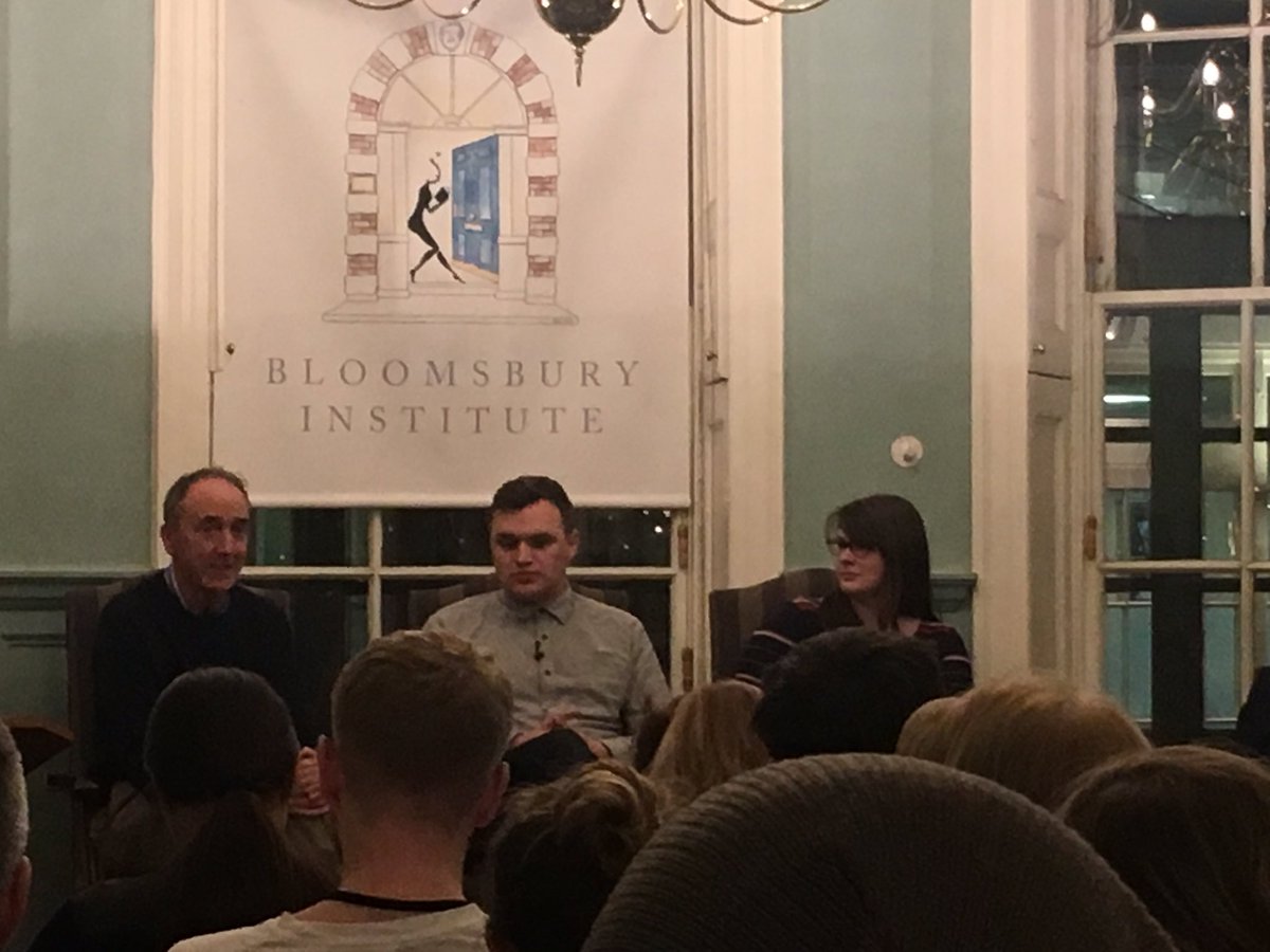 .@Barbara_Brownie sees the possibilities of #digital #typography in this panel discussion w/ David Jury, @OfficeOfCraig & @djbduncan @BloomsburyInst @BloomsburyDsign @uhcreatives @UniofHerts