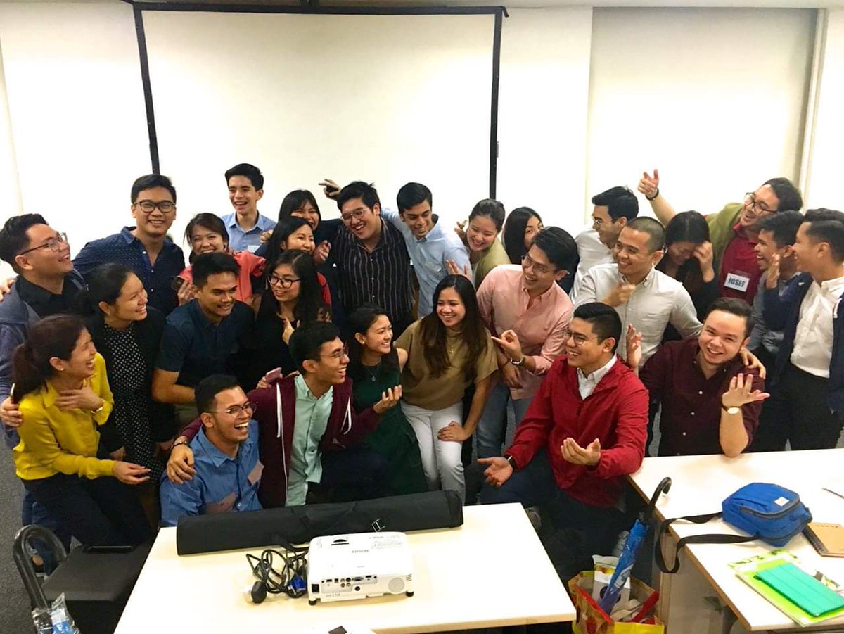 esquejoje's tweet photo. Luv this batch kahit sobrang competitive nyo. Haha
Thank you #MarkProf15 https://t.co/zVEnKsyKHW