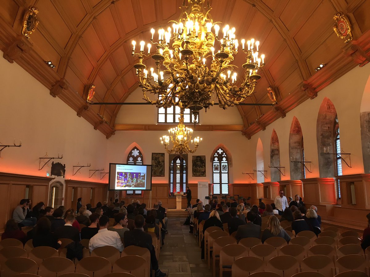 Weiter gehts mit den Good-Case-Beispielen aus der Region. UVEX ist jetzt dran. Top fürs Skifahren - und sogar für den @ChallengeRoth1 produzieren sie. #werbemarkt