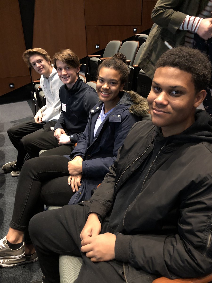 mrsaltmanap's tweet image. Gateway to Change...let’s do this FHHS! #RA1 #g2cplus