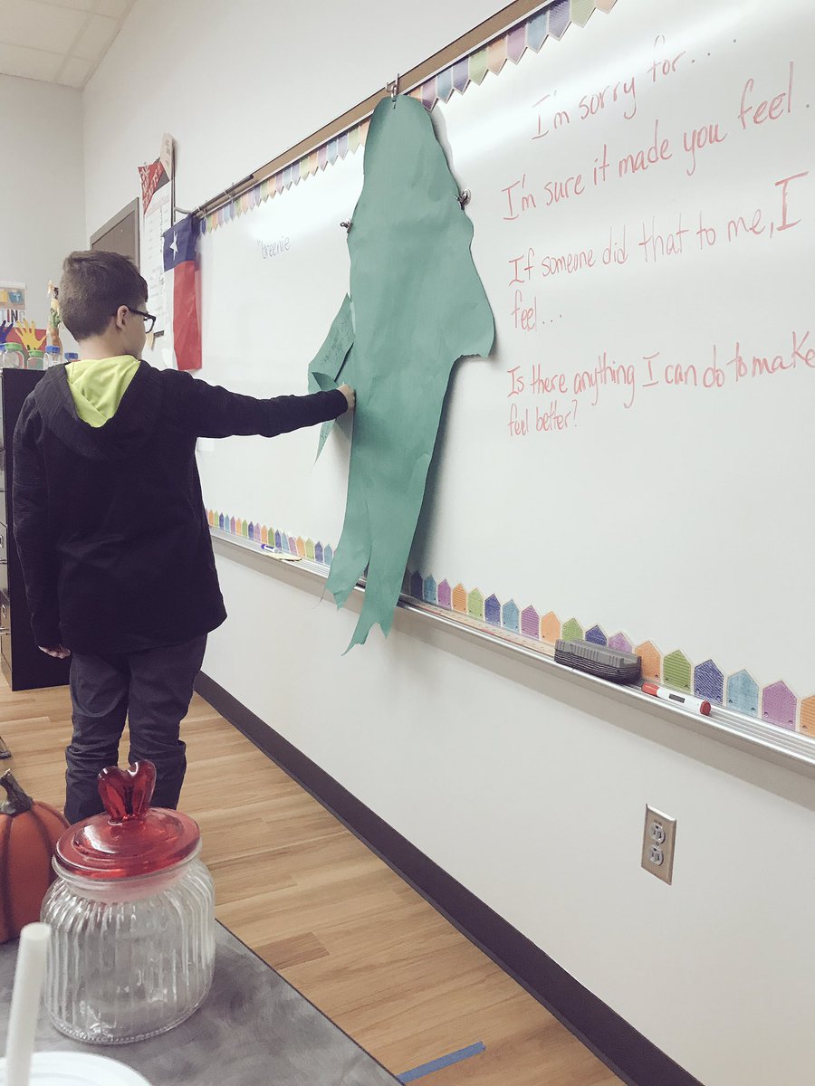 This morning <a href="/staciebg1/">Stacie G</a> is helping her students learn how to apologize. When mean things are said, bits of “Greenie” are torn off. By saying sorry, the students were able to tape her back together! <a href="/HofiusKISD/">Hofius Intermediate</a> #NationalWorldKindnessDay #KISDTeamSpEDP2P #Culture4Caring