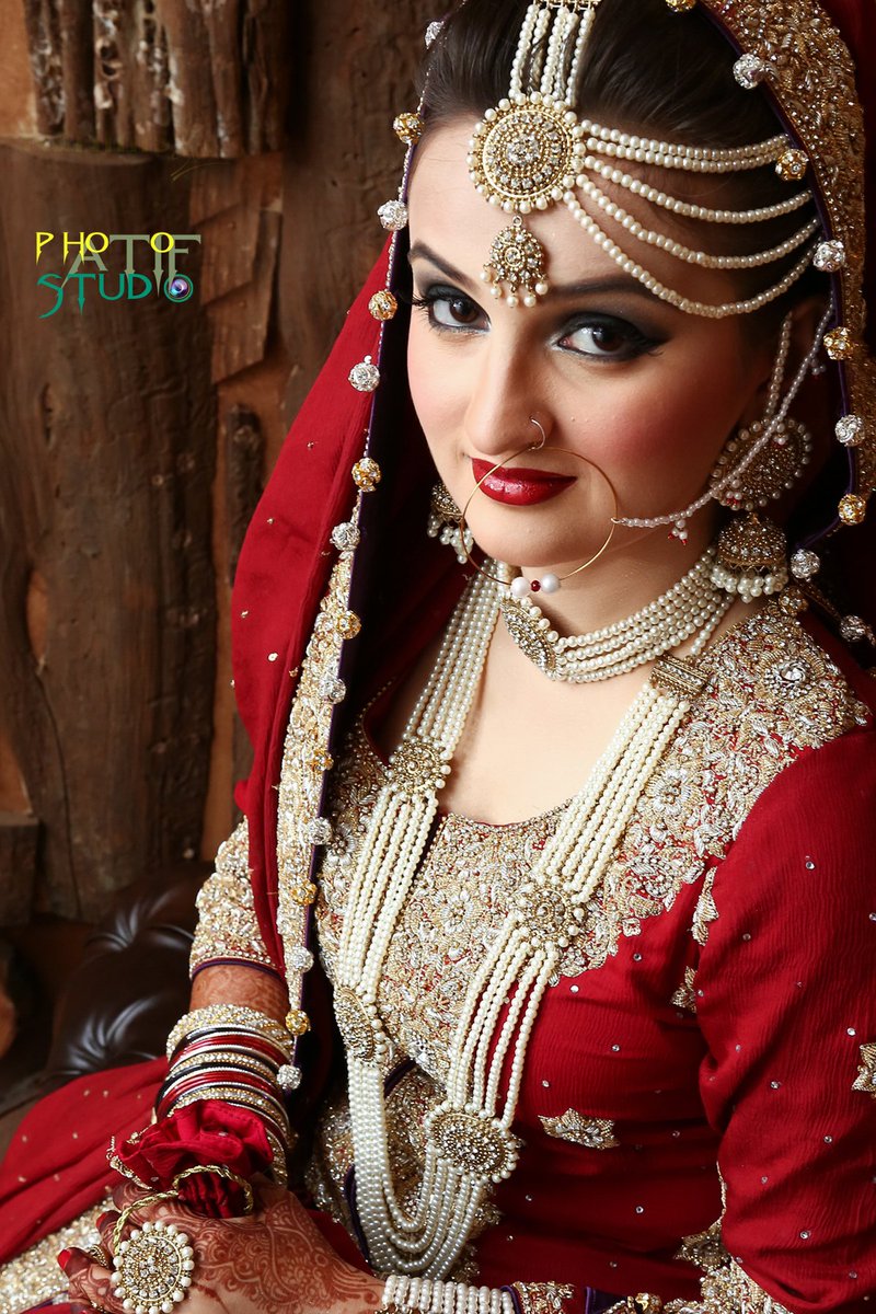 AtifPhotoStudio's tweet image. A good pose of a bride
Please like, comment and share this beautiful picture!
Please visit atifphotostudio.com
Please like web.facebook.com/atifphotostudi…
Please follow on instagram.com/atifphotostudi…
Please follow on 
Please subscribe youtube.com/channel/UC0LBw…
Thanks