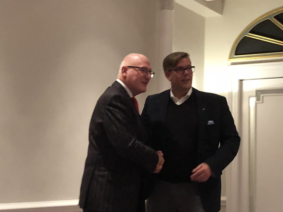 jmdfield's tweet photo. New chairman for the #EuropeanGroup @SelectedFH Derek Case from @MortonsFunerals taking over from Michael Schuett from Seemann Soehne in #Hamburg #FamilyBusiness #FuneralDirector https://t.co/A9rw5I3u8k