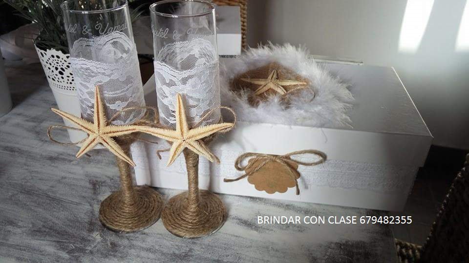 brindarconclase's tweet photo. Copas para tus eventos 11e cada una grabadas y decoradas.wassap 679482355.brindar con clase https://t.co/1BnTR5VNFr