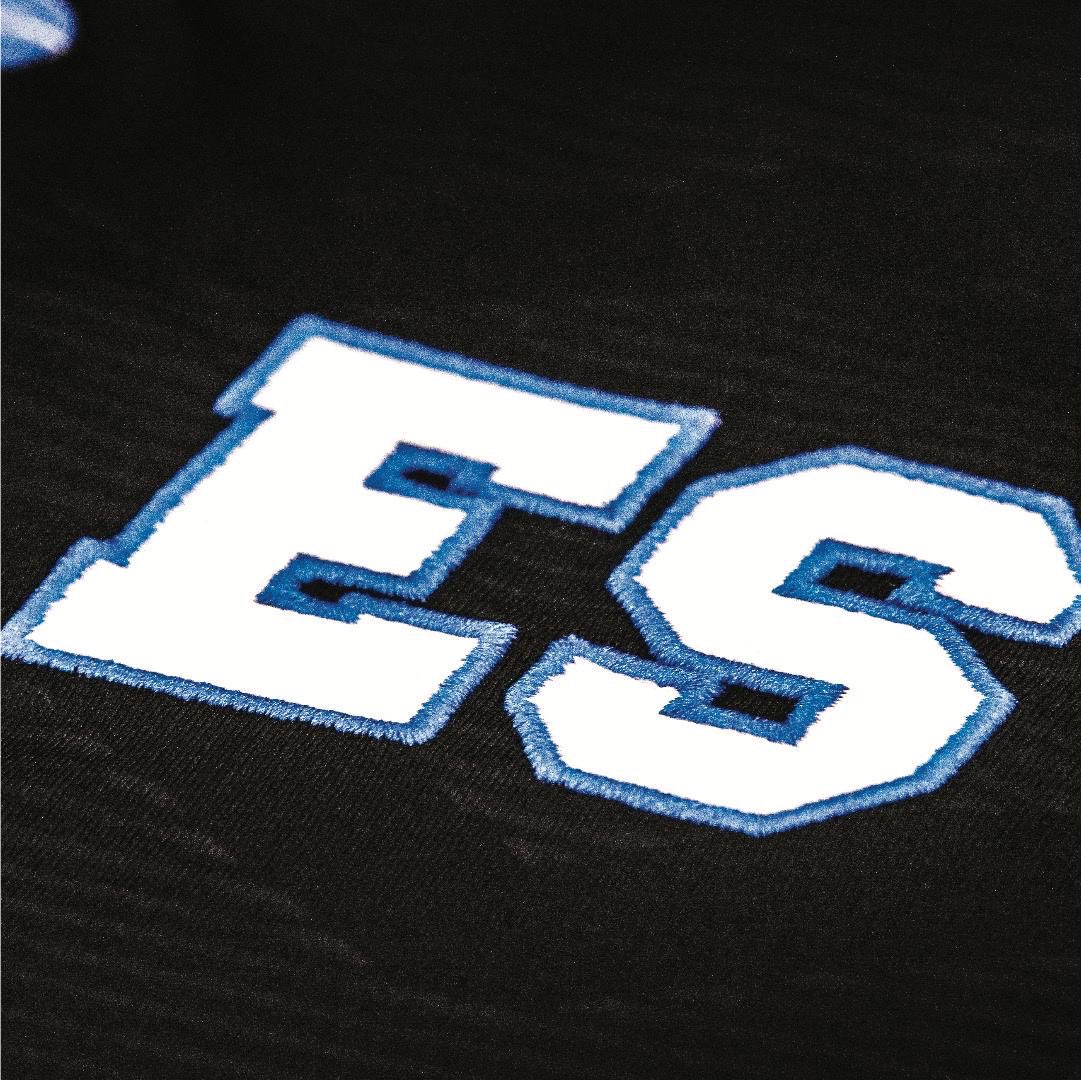 PenchoDuque's tweet image. Ya está disponible la #3aEquipacion #Selecta 
Dos por favor. Una S y una XL @simanelsalvador 😉 #vaquerer 

 #SomosLaSelecta 🇸🇻⚽️
#MuchasRazonesParaSonreir