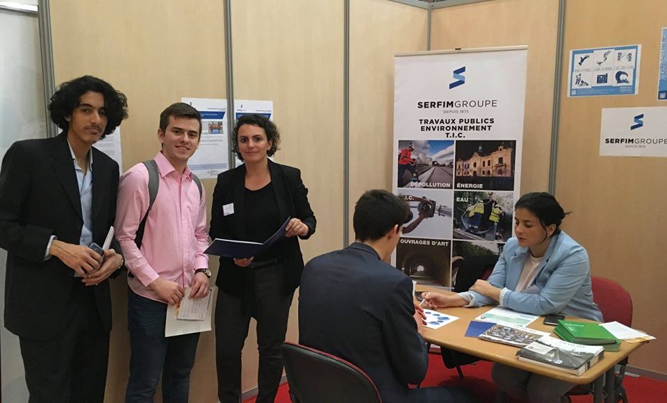 <a href="/GuyMathiolon/">Guy Mathiolon</a> , PDG de SERFIM Groupe, parrain du <a href="/ForumPerspecti/">ForumPerspectives</a> présente les métiers et les valeurs de l'entreprise aux étudiants de l'Ecole Centrale de Lyon et de l'école des Mines de Saint-Etienne

Plus d'informations sur SERFIM Groupe : serfim.com
#demainjeserai