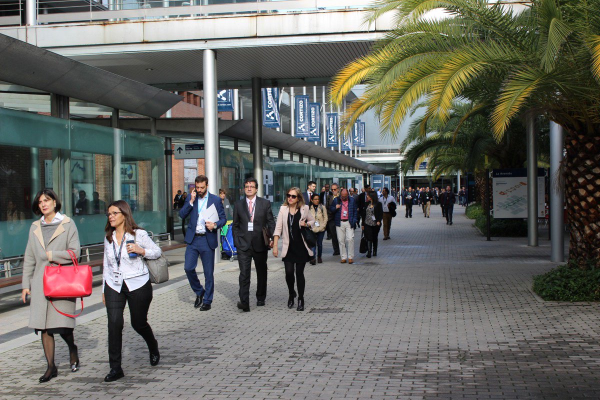 How2GoColombia's tweet photo. Hoy damos inicio a nuestra feria EPower&Building 2018 @epowerbuilding en IFEMA @feriademadrid🇪🇸. Colombia es partícipe en ésta edición con una importante delegación de compradores y empresarios, y la especial asistencia de @JoMalagon, Ministro de Vivienda @Minvivienda. https://t.co/MW5D7aS5gM