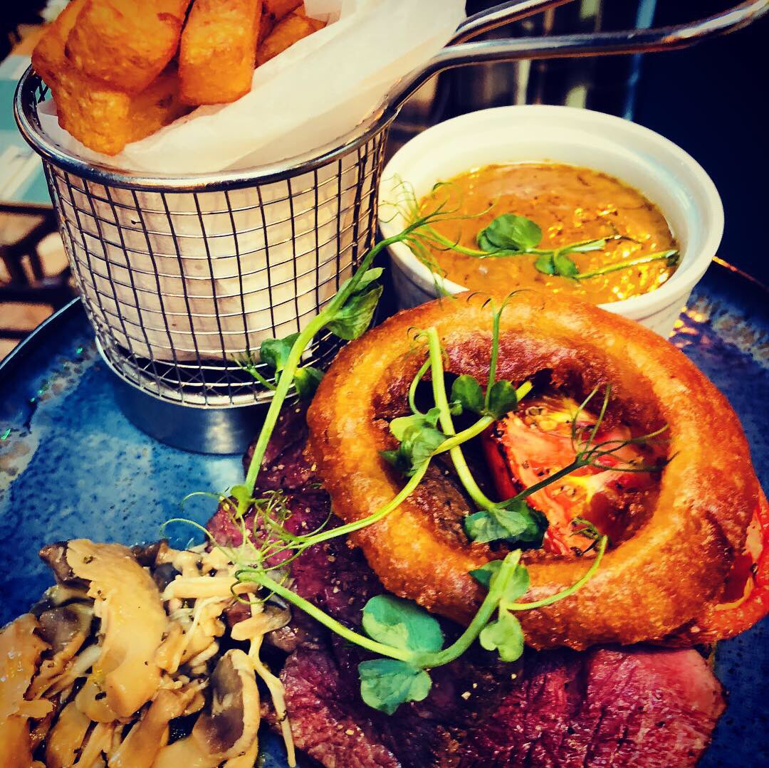TheNordenArms's tweet photo. Some of today’s dishes served up in our restaurant. Call now to make your evening reservation on 01706 650 946 #food #drink #gastro #lunch #cocktails #barlife #restaurant #rochdale #narms #norden https://t.co/PSyHBAIq7V