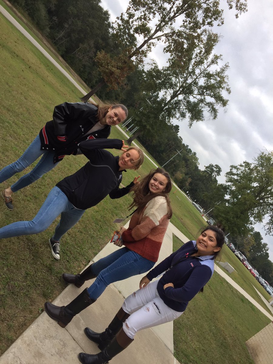 phsSpartanMath's tweet photo. DC Precal in the “snow” #snowinTX https://t.co/qOxJjGLwnS