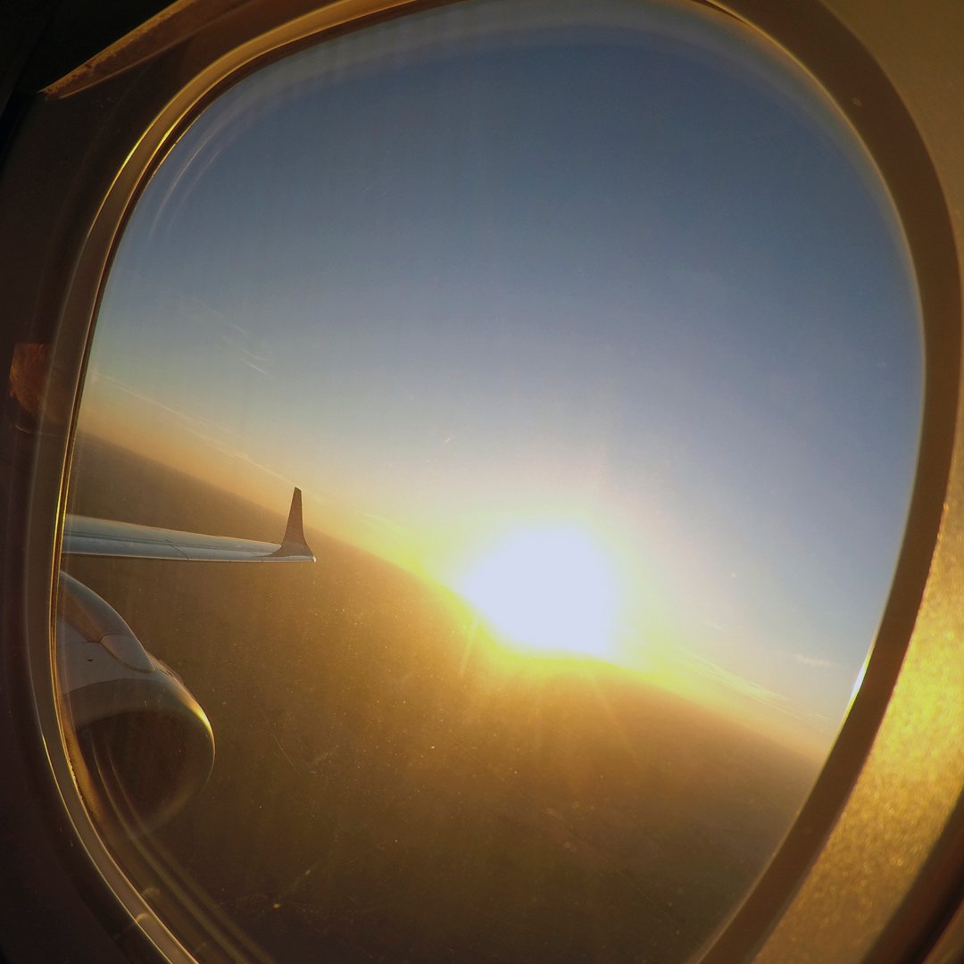 Aerolineas_AR's tweet photo. ¿Te gustan los paisajes que ves desde nuestros aviones?
Compartinos en esta publicación tu foto preferida desde la ventanilla, las seleccionadas formarán parte de nuestra #RevistaAlta. https://t.co/FjmU0HYWXE