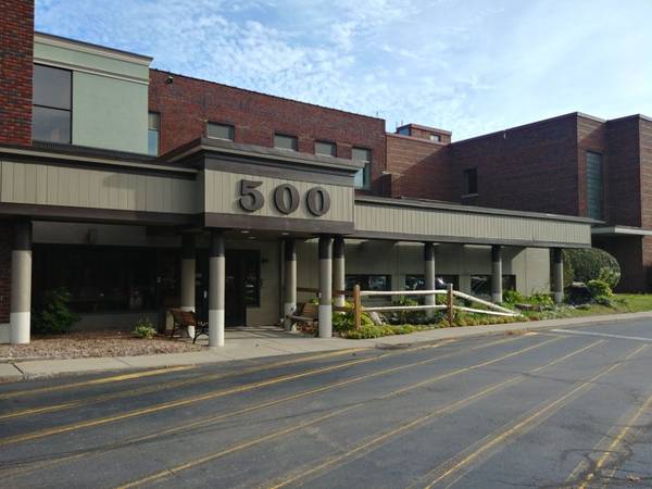 Laurelton office building right off 590. 
1200 sq. ft. w 3 large rooms that can be used for offices or workspaces, kitchenette, reception area, tech closet, and locking storage. Your rent of $1,500 per month includes utilities and maintenance. #ROC #CRE