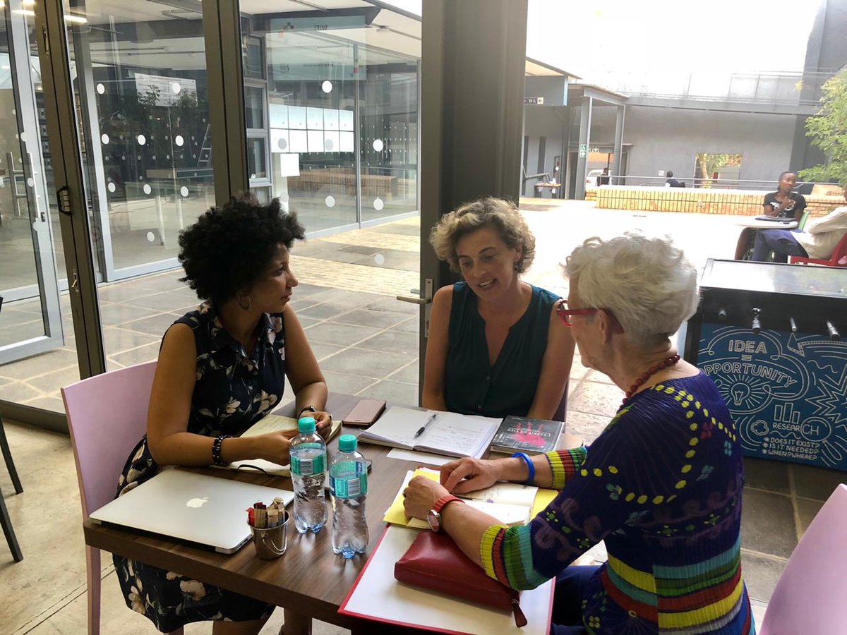 DigiLabAfrica's tweet photo. [PARTNERSHIP BUILDERS] Our team having a discussion with our partner #NEFAnimation at @TshimologongIT 

#residency #animation #digitalcontenthub

@Digilabafrica @IF_SouthAfrica @DISCOPmarkets https://t.co/kYxIkm5Nb2