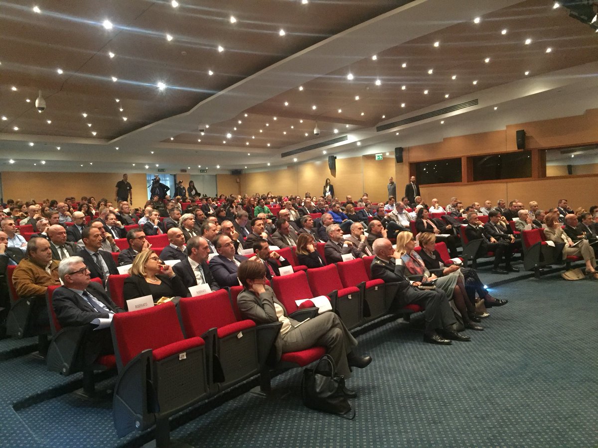 COISPpolizia's tweet photo. Strepitoso successo del convegno “Dal bisogno di sicurezza del XIX secolo alla Polizia delle comunicazioni” organizzato dal #Coisp e dalla fondazione De Sanctis https://t.co/jMwymfg3FL