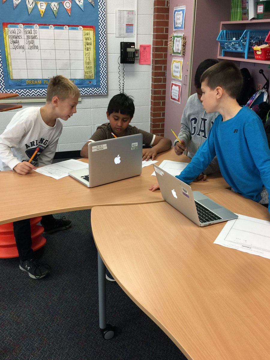 KnutsonClass's tweet image. Severe Weather Research is underway! #groupprojects #Ivyhillleague