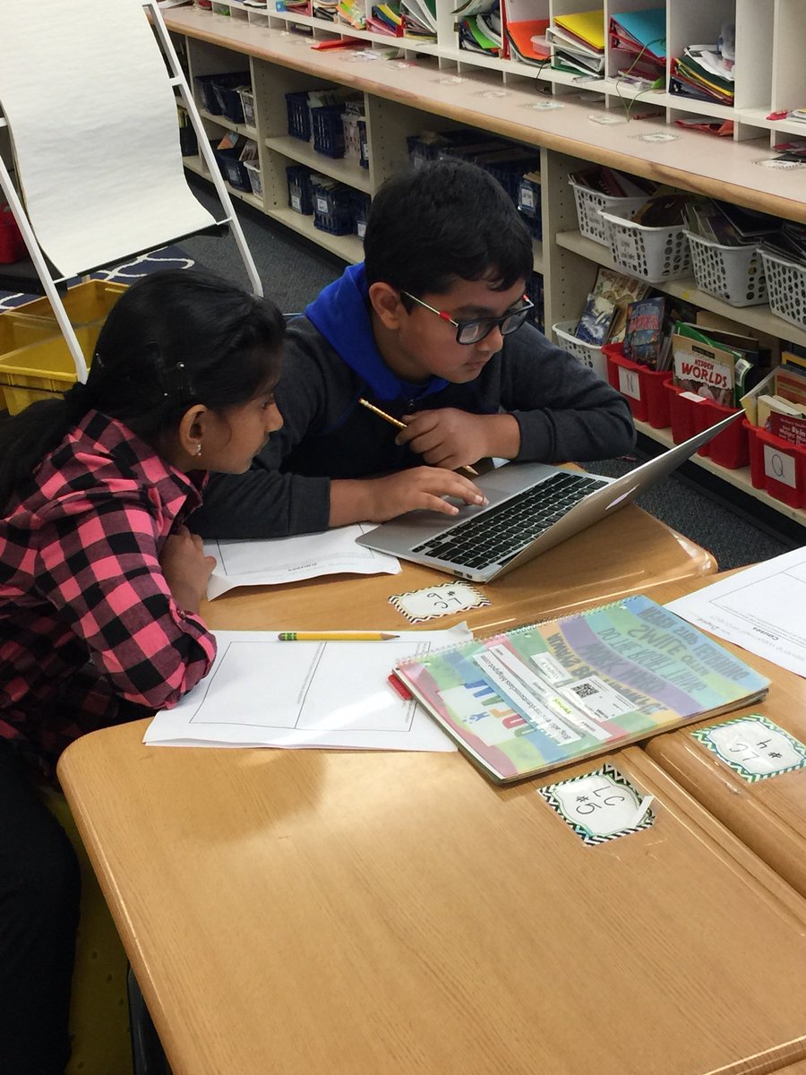 KnutsonClass's tweet image. Severe Weather Research is underway! #groupprojects #Ivyhillleague