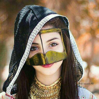 " من أجمل الأشياء ..
قضاء وقتك مع شخص يتحدث ببراءة .. ويتصرف بعفوية .. و يضحك بطريقة تشعر معها أن أوجاع الحياة انتهت "💕