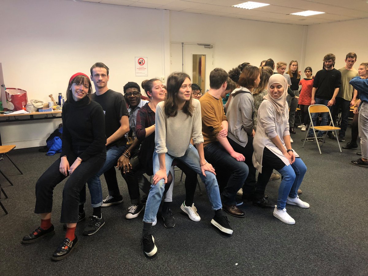 #MoisESS2018 Formation sur l'#ESS à la <a href="/mieparis/">Mie</a> pendant la <a href="/semaine_l/">Semaine étudiante pour l'ESS</a> avec nos volontaires <a href="/Jeunes_amb_ESS/">ESS'Team</a>