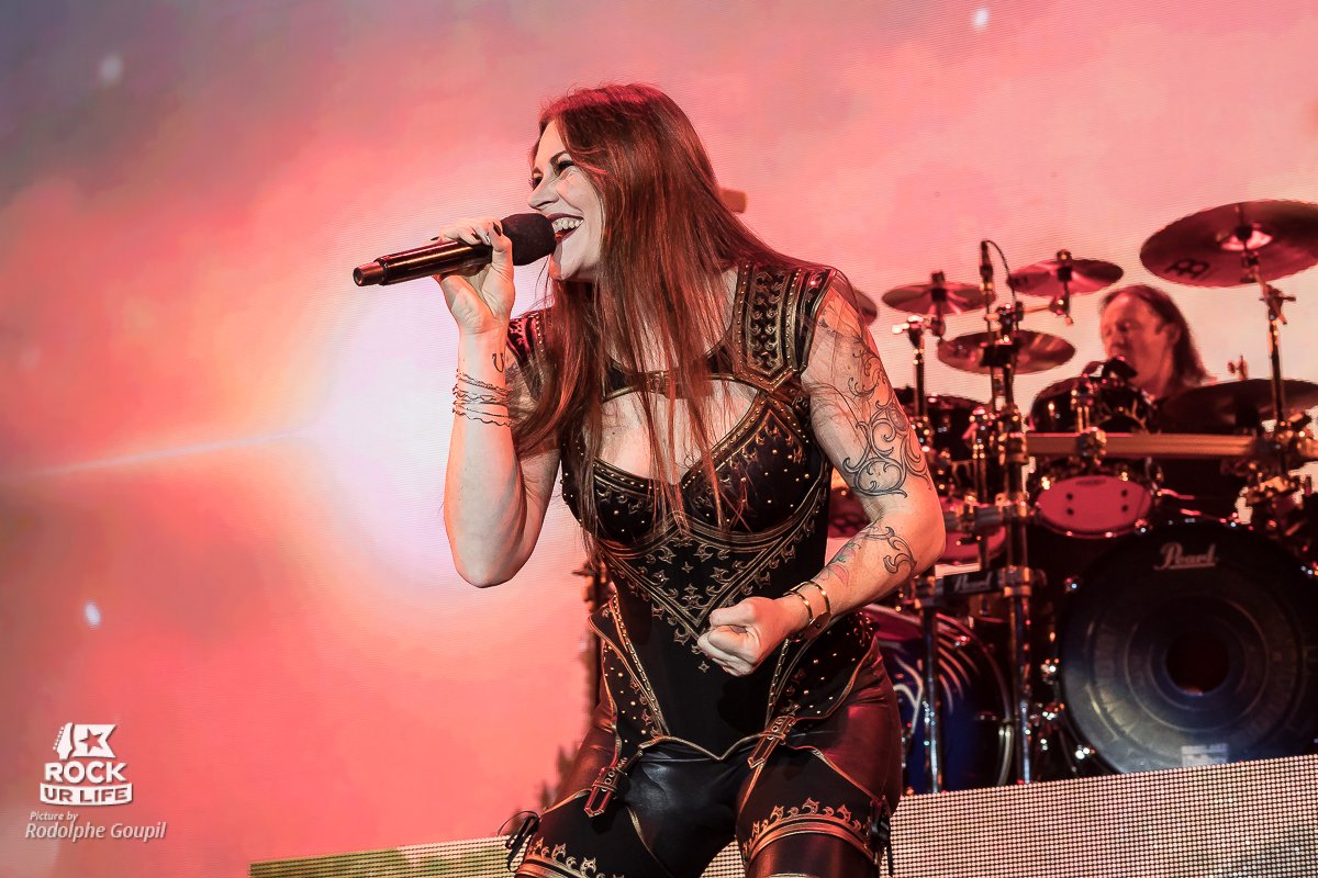 RockUrLifeNET's tweet photo. #Report : @NightwishBand (+ @BIB_band) a séduit @AccorH_Arena ! https://t.co/HCmqtRkSv2 #Nightwish #BeastInBlack #AccorHotelsArena #DecadesWorldTour #RockUrLife https://t.co/mtyz7QEVrI