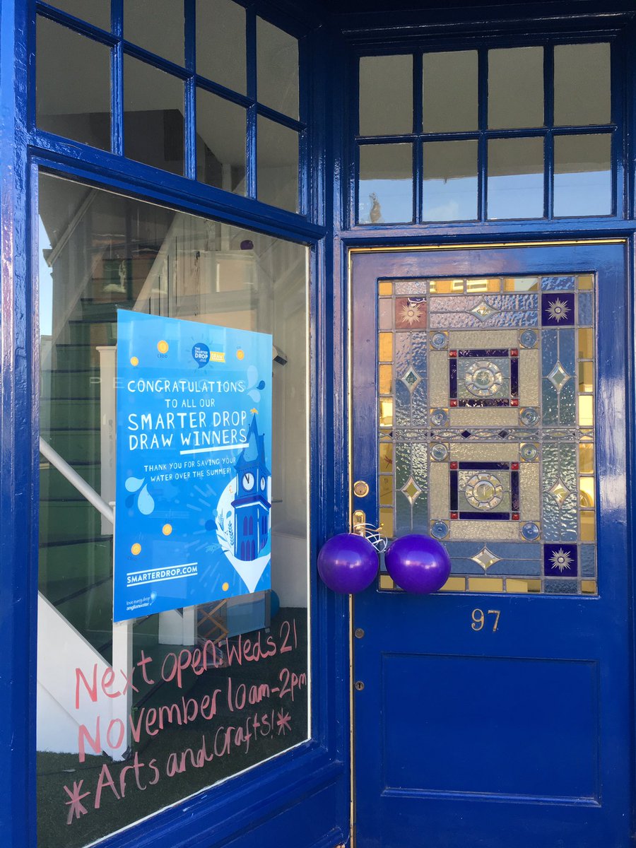 TheSmarterDrop's tweet photo. Great to see all the efforts Newmarket made for today’s @PurpleTuesdayUK 🙌🏽 We enjoyed adorning our shop door with purple balloons 🎈💜 https://t.co/1zEQNLpOA5